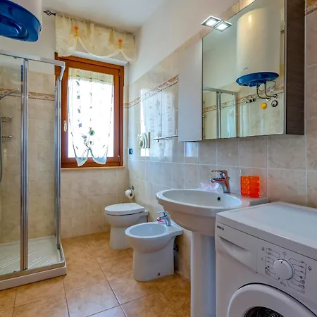 Adriatico Apartman *